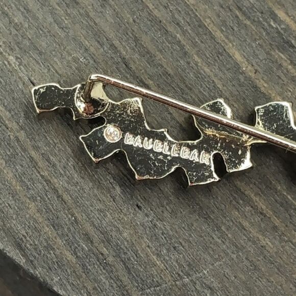 Baubkebar rhinestone ear crawlers in a gold tone setting - Picture 3 of 4